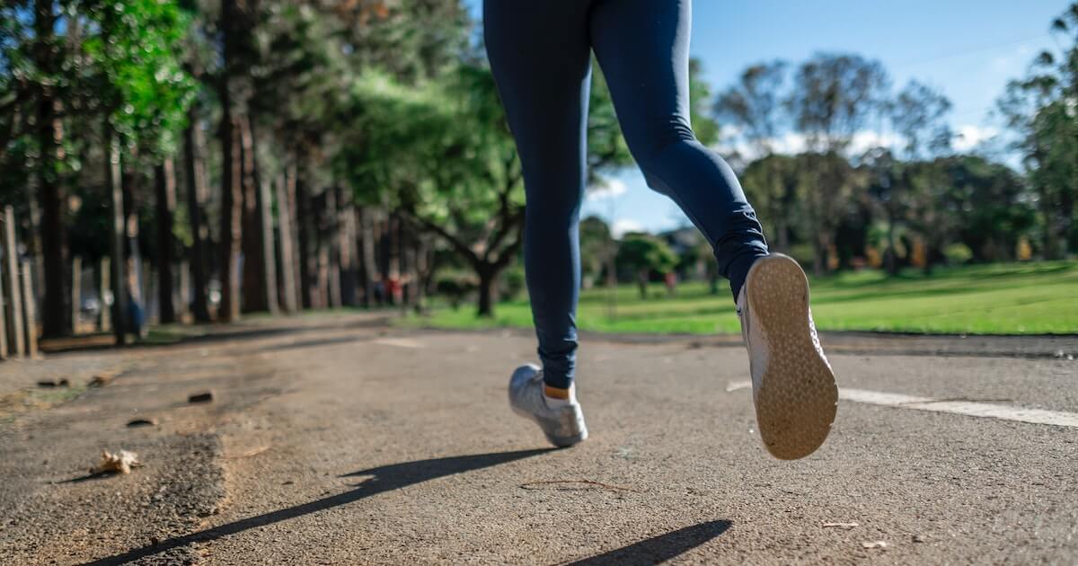 Runner's Knee and Other Common Running Injuries: Know the Signs